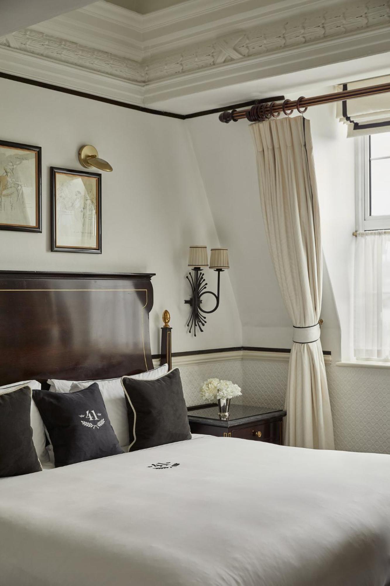 41 Hotel London Exterior photo A bedroom at the hotel