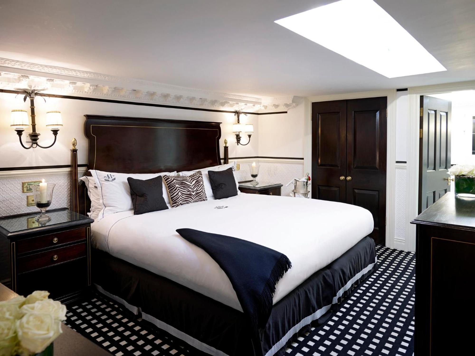 41 Hotel London Exterior photo A suite at the hotel