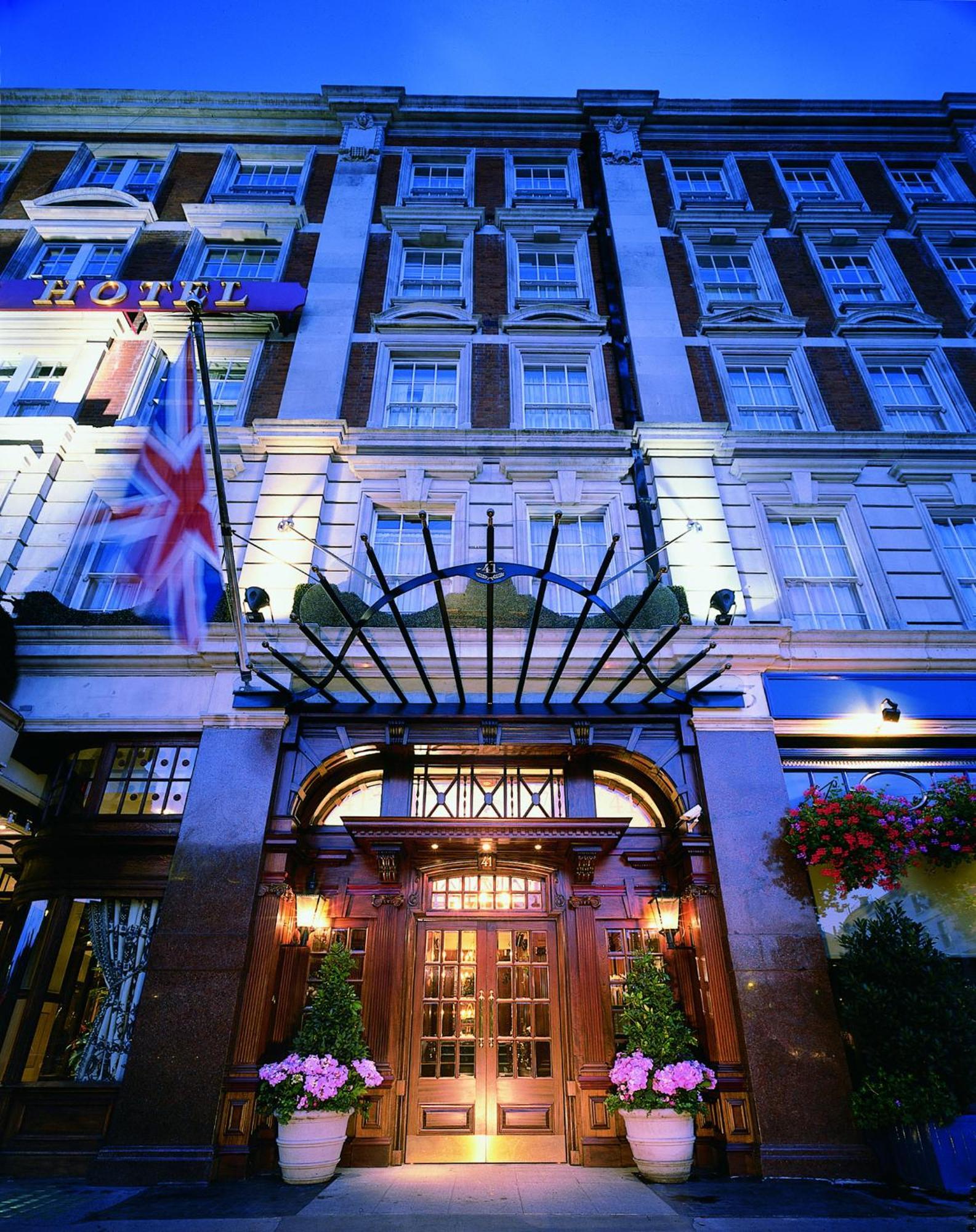 41 Hotel London Exterior photo The entrance to the hotel
